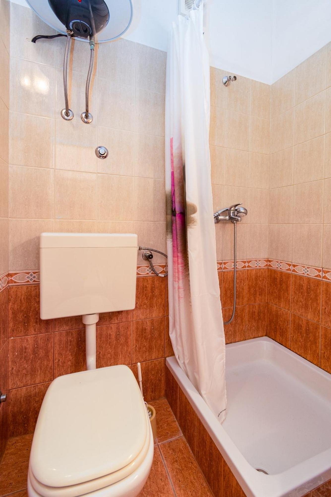 Apartments And Rooms With Parking Space Skrbcici, Krk - 21231 Room photo